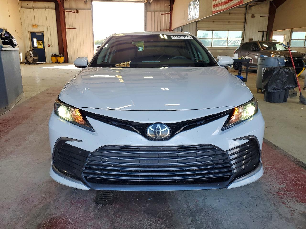 2022 TOYOTA CAMRY LE — снимка 5