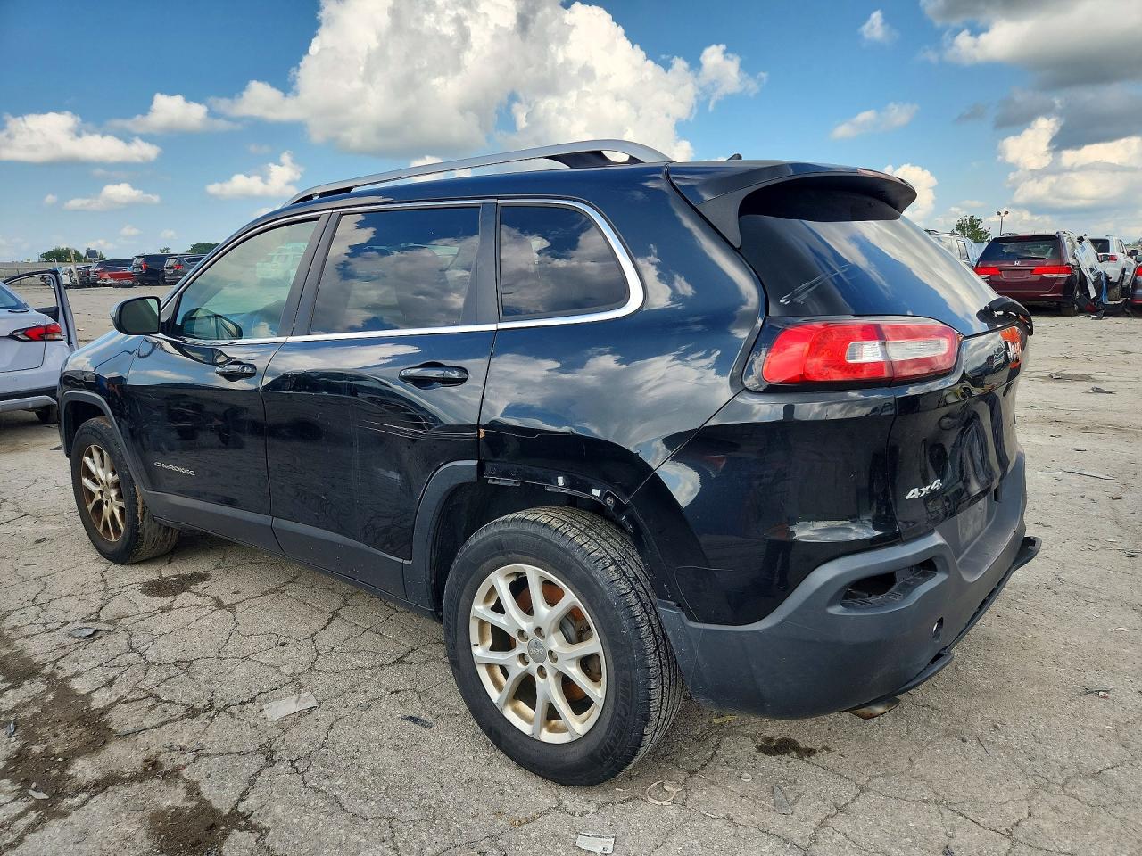 2015 JEEP CHEROKEE LATITUDE — снимка 2