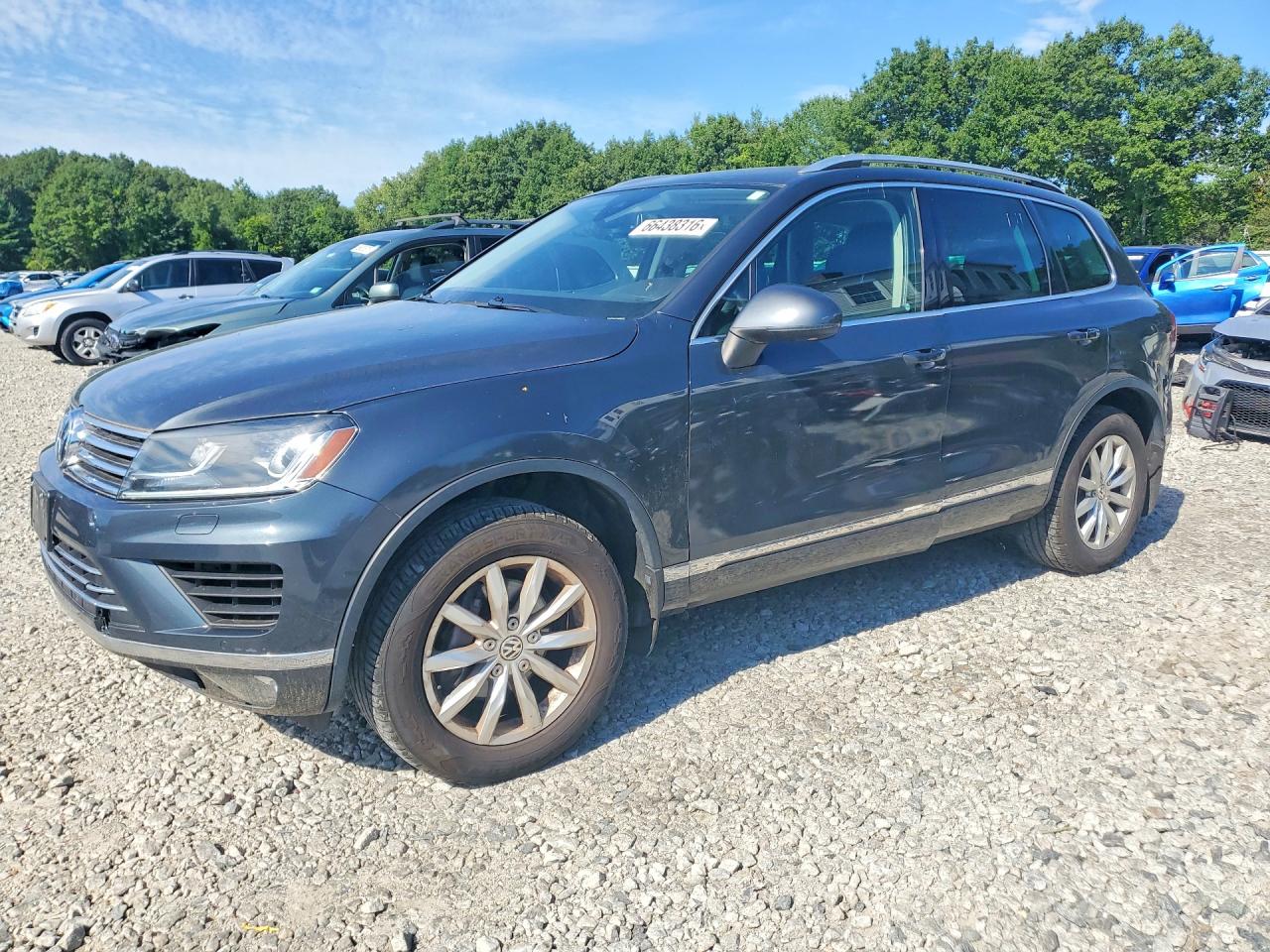 2016 VOLKSWAGEN TOUAREG SPORT
