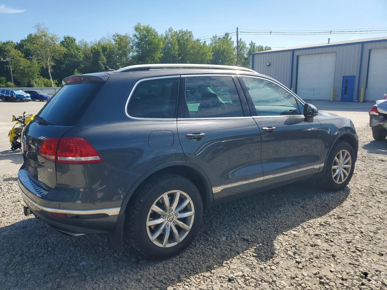 2016 VOLKSWAGEN TOUAREG SPORT — снимка 3
