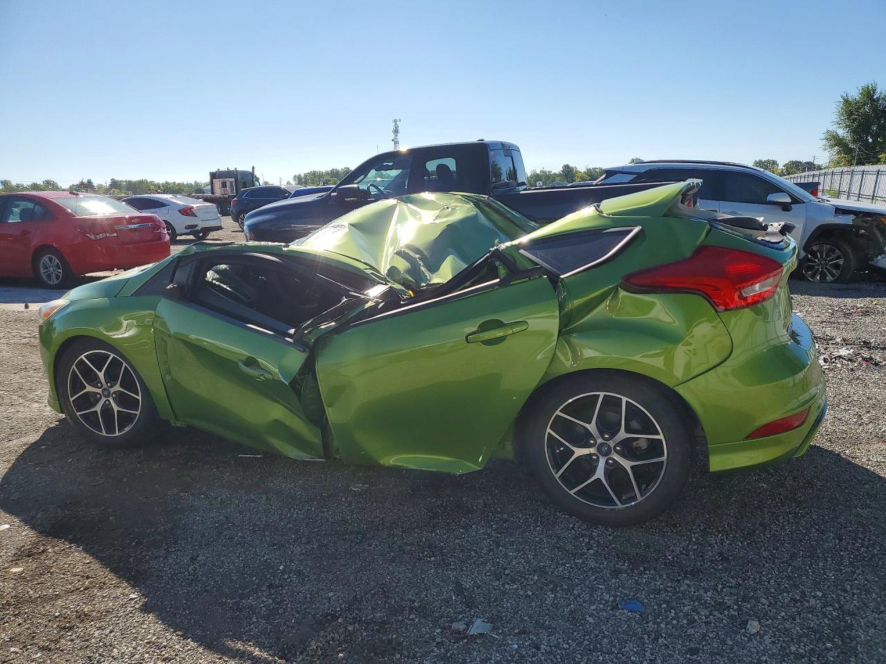 2018 FORD FOCUS SE — photo 2