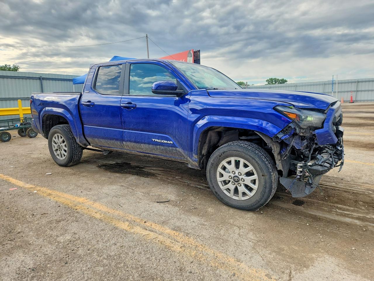 2025 TOYOTA TACOMA SR5 — снимка 4