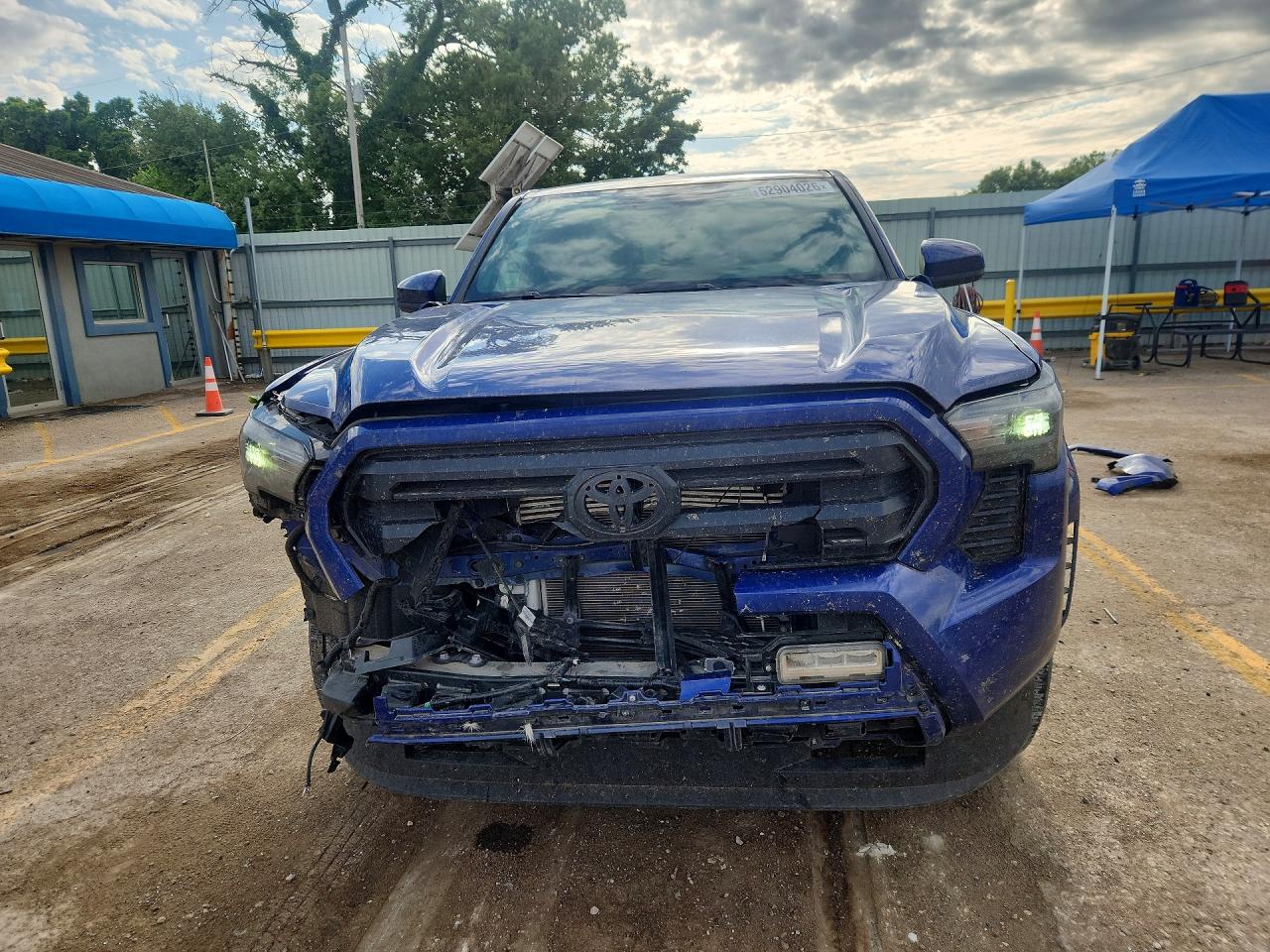 2025 TOYOTA TACOMA SR5 — снимка 5