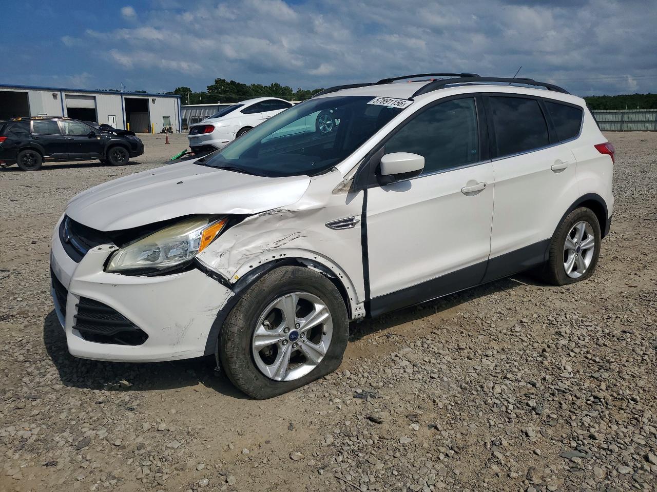 2016 FORD ESCAPE SE