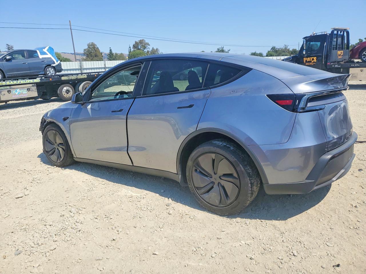 2026 TESLA MODEL Y — снимка 2