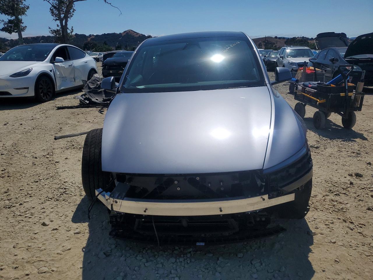 2026 TESLA MODEL Y — снимка 5