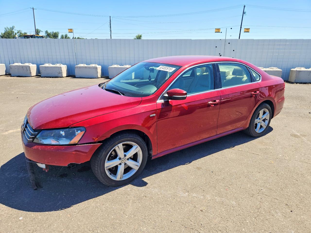 2015 VOLKSWAGEN PASSAT S