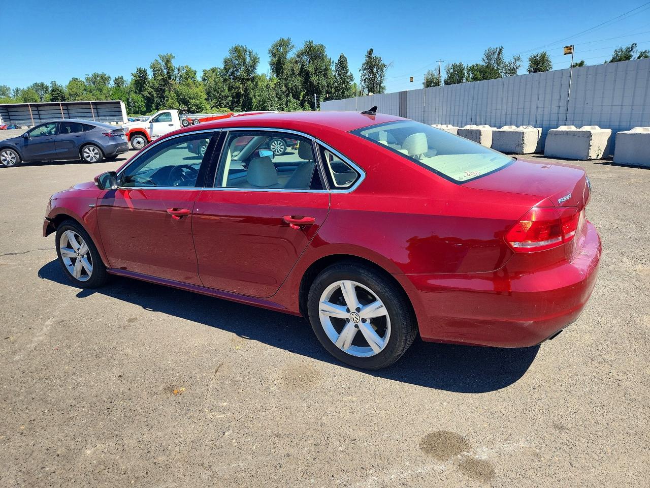 2015 VOLKSWAGEN PASSAT S — снимка 2