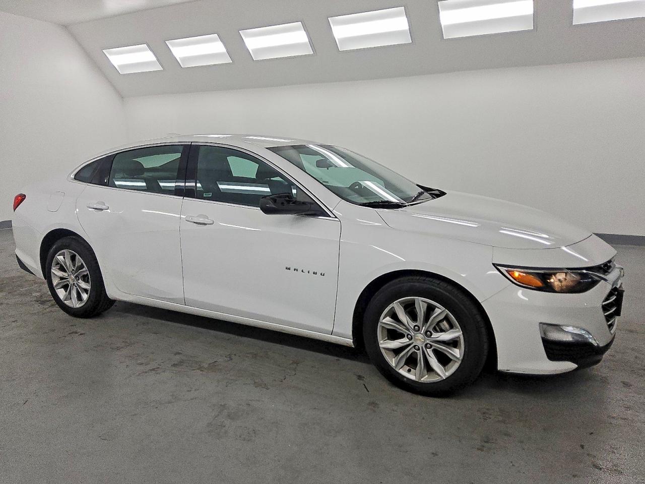 2023 CHEVROLET MALIBU LT (1LT) — снимка 4