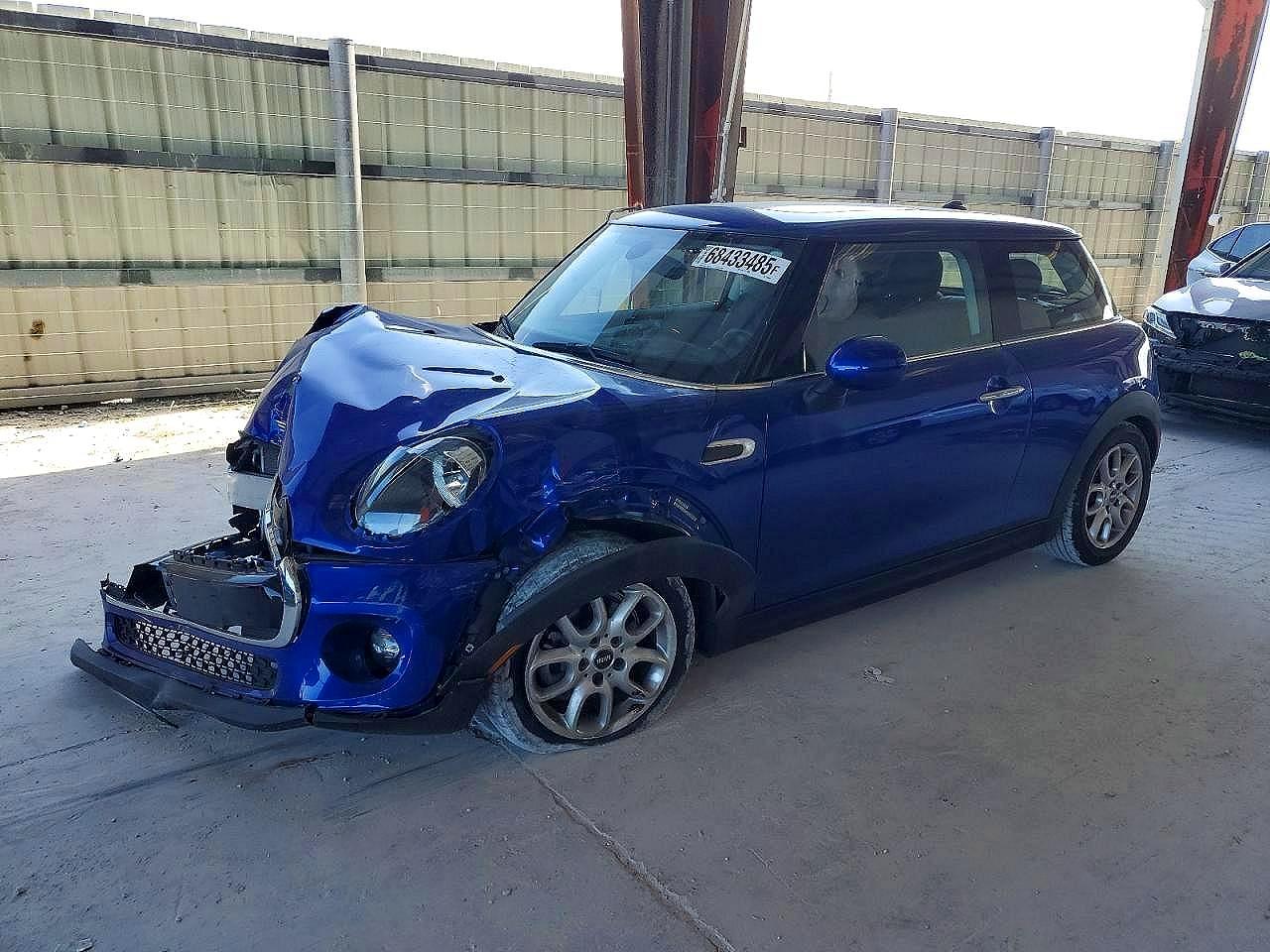 2019 MINI COOPER