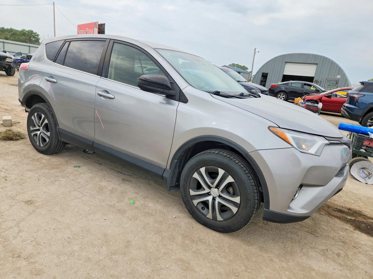 2018 TOYOTA RAV4 LE — снимка 4