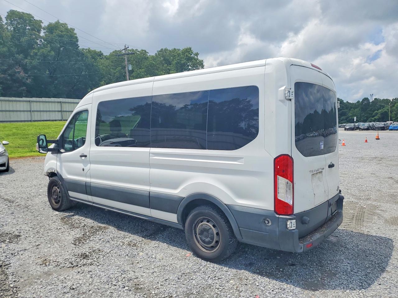 2017 FORD TRANSIT T-350 — снимка 2