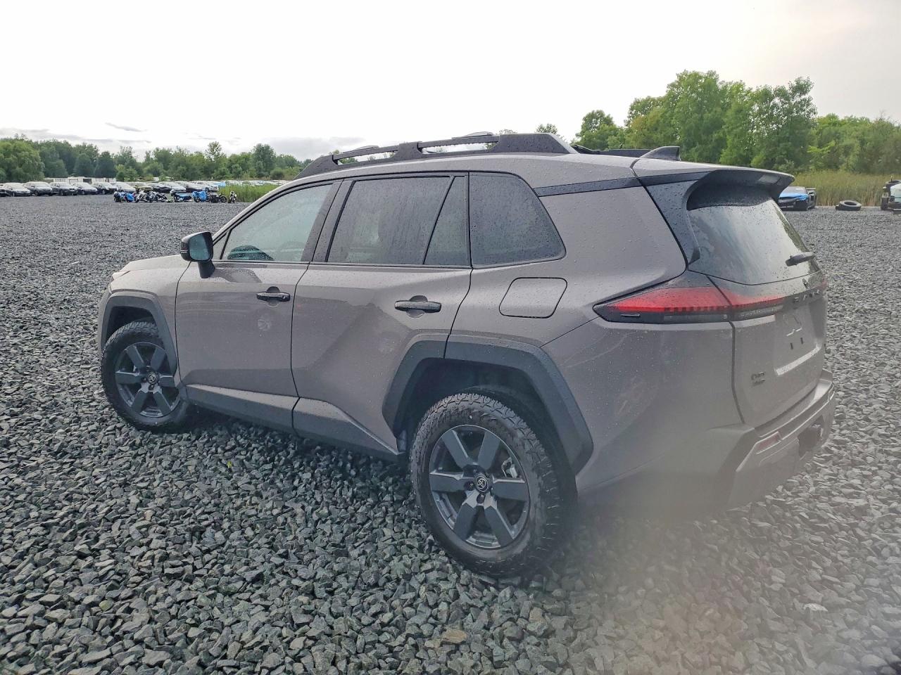 2026 TOYOTA RAV4 WOODLAND — снимка 2