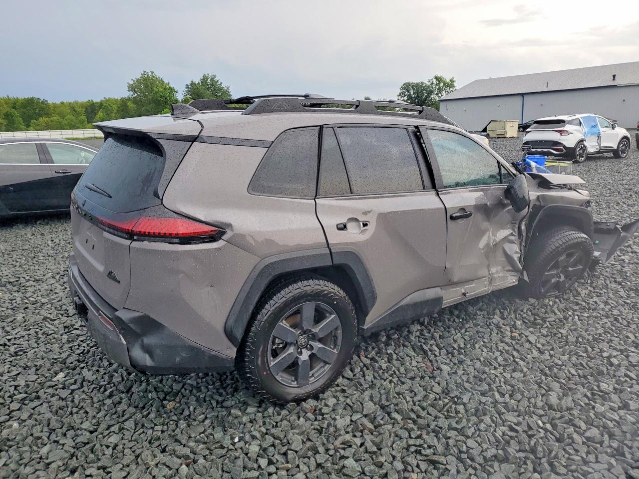 2026 TOYOTA RAV4 WOODLAND — снимка 3