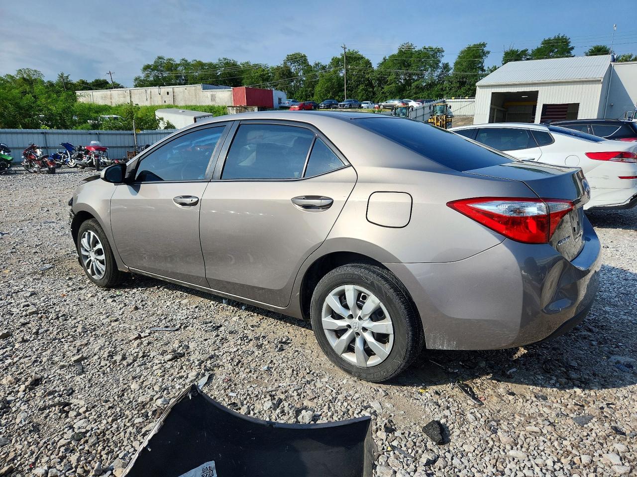 2015 TOYOTA COROLLA LE — снимка 2