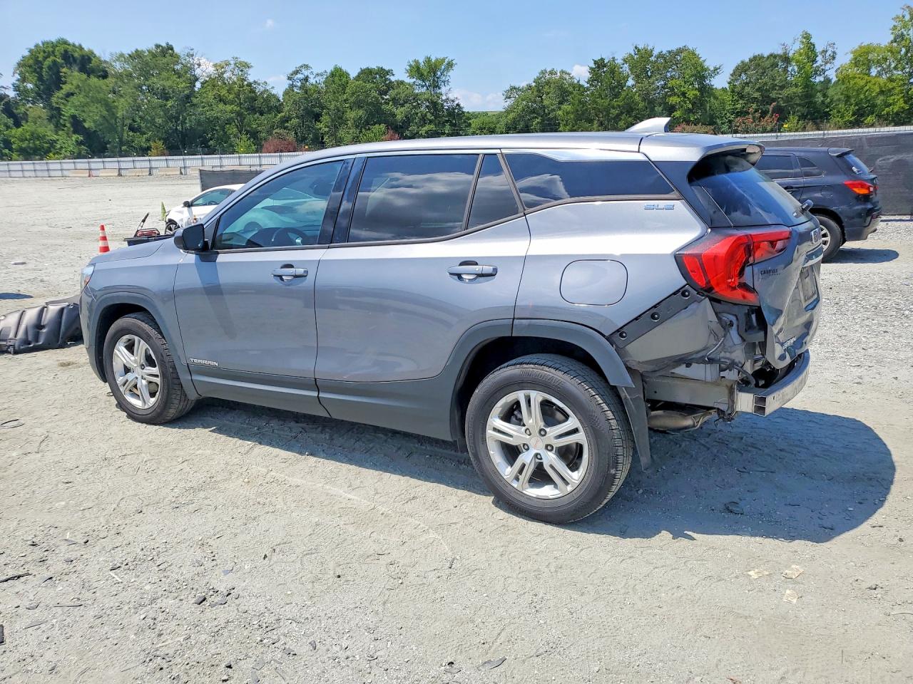 2018 GMC TERRAIN SLE — снимка 2
