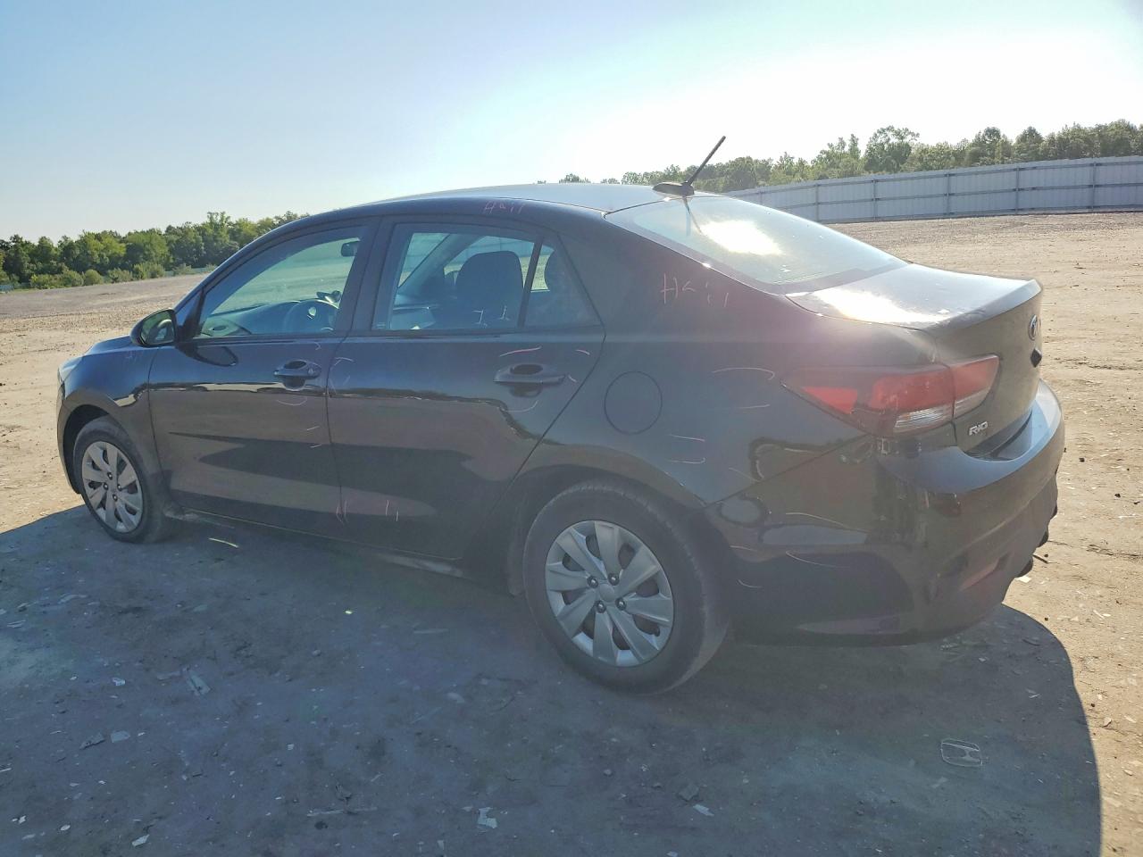 2019 KIA RIO S — снимка 2