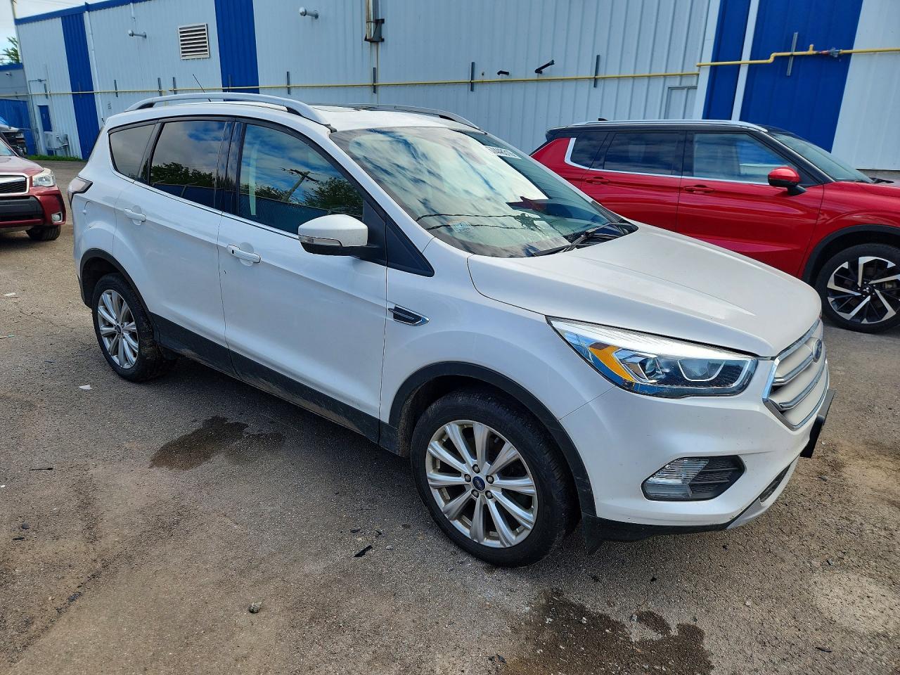 2017 FORD ESCAPE TITANIUM — снимка 4