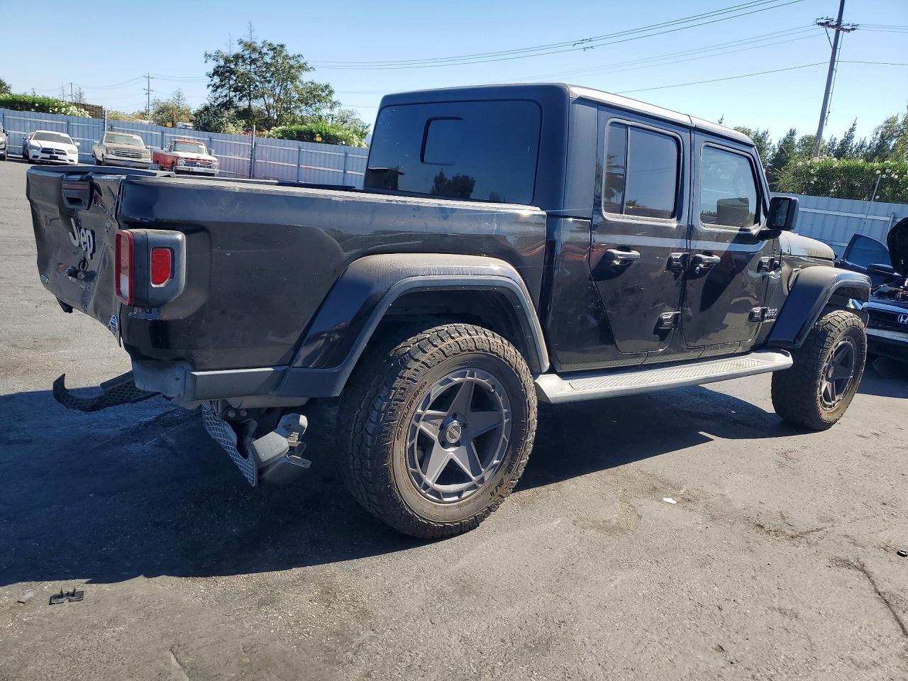 2021 JEEP GLADIATOR OVERLAND — снимка 3