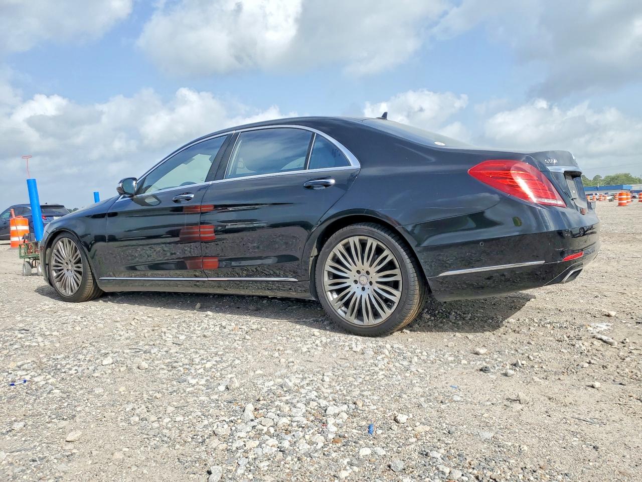 2017 MERCEDES-BENZ S 550 — снимка 2