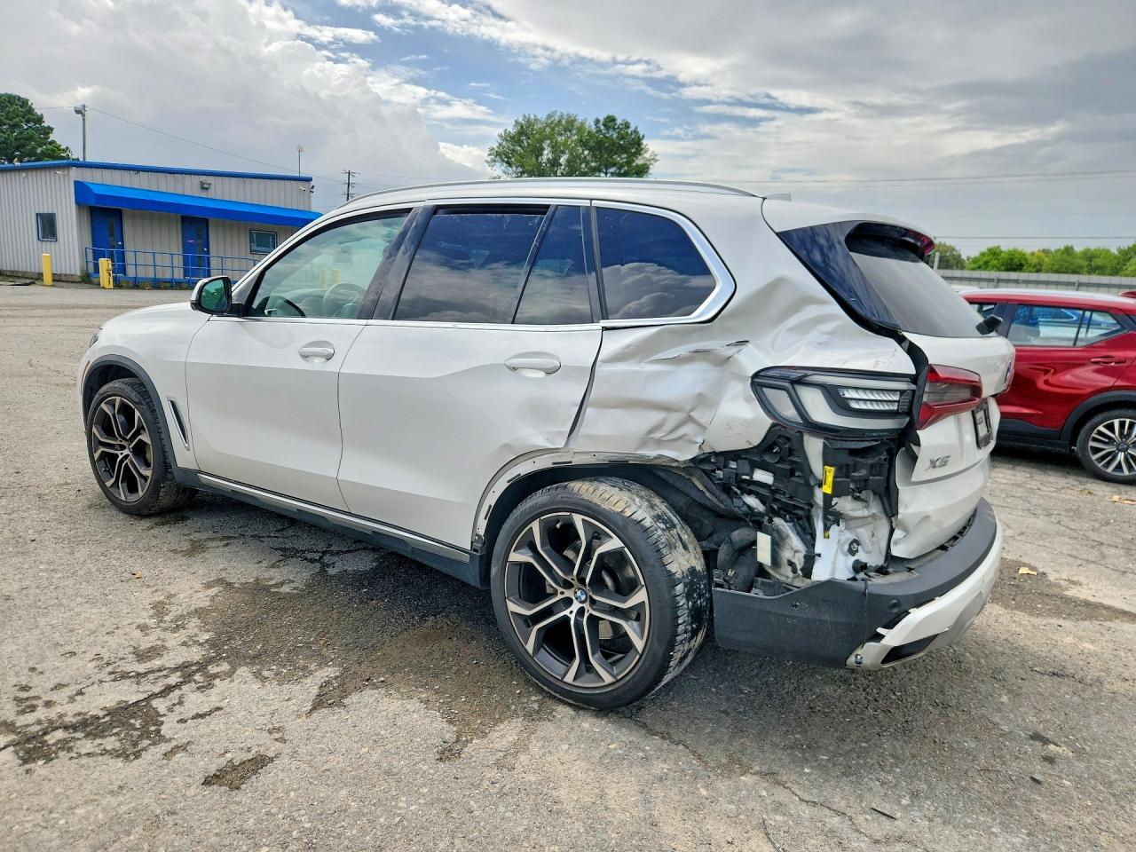 2022 BMW X5 SDRIVE 40I — снимка 2
