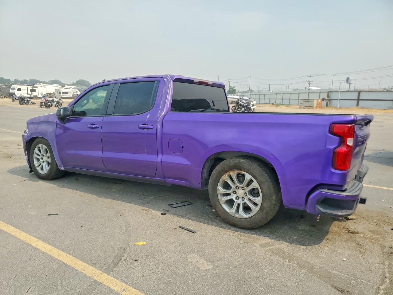 2020 CHEVROLET SILVERADO K1500 RST — снимка 2