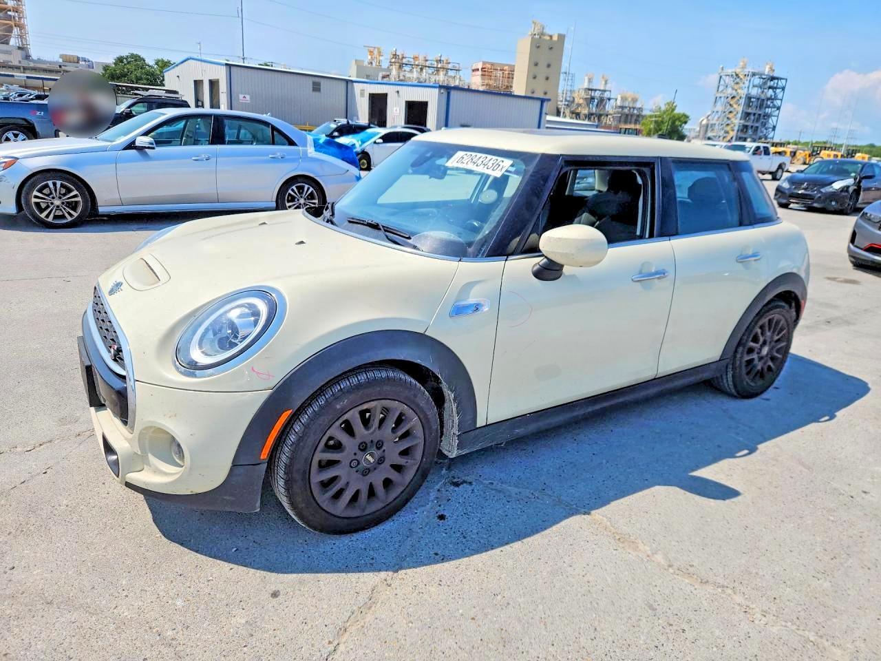 2020 MINI COOPER S