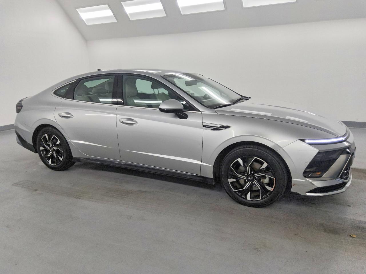 2025 HYUNDAI SONATA SEL — снимка 4