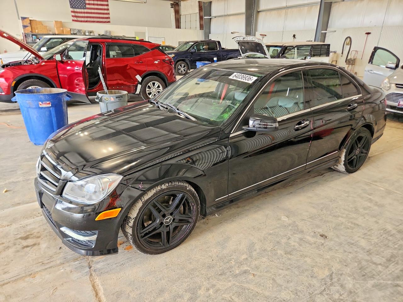 2013 MERCEDES-BENZ C 300 4MATIC