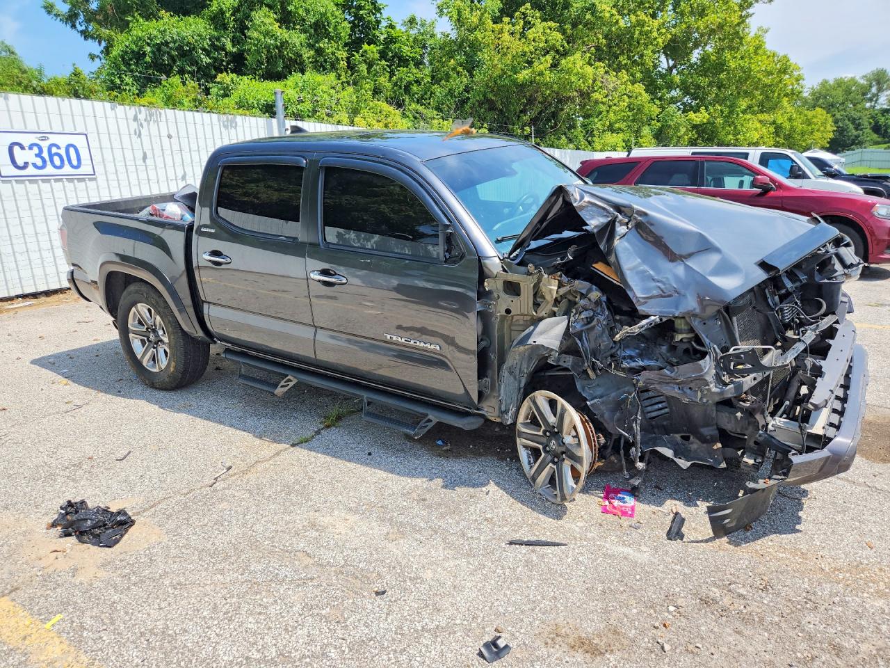 2018 TOYOTA TACOMA LIMITED — снимка 4