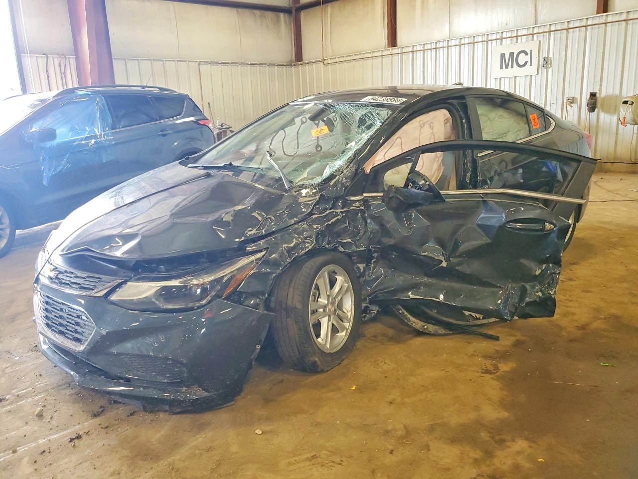 2017 CHEVROLET CRUZE LT