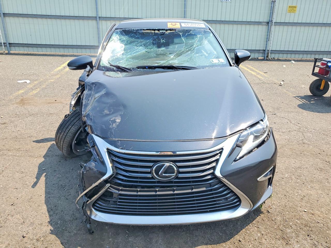 2016 LEXUS ES 350 — снимка 5