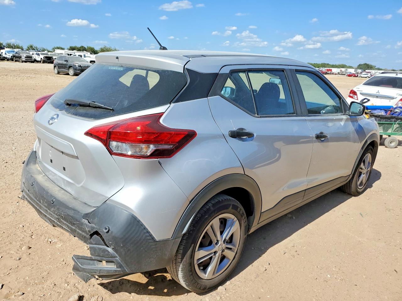 2020 NISSAN KICKS S — снимка 3