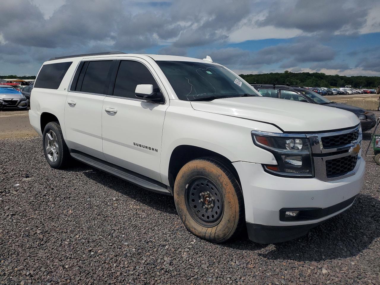 2016 CHEVROLET SUBURBAN K1500 LT — снимка 4