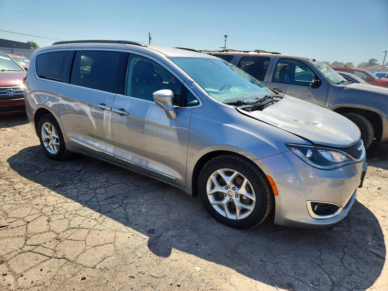 2017 CHRYSLER PACIFICA TOURING L — снимка 4