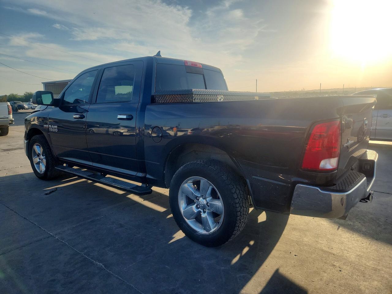 2016 RAM 1500 BIG HORN, LONE STAR — снимка 2
