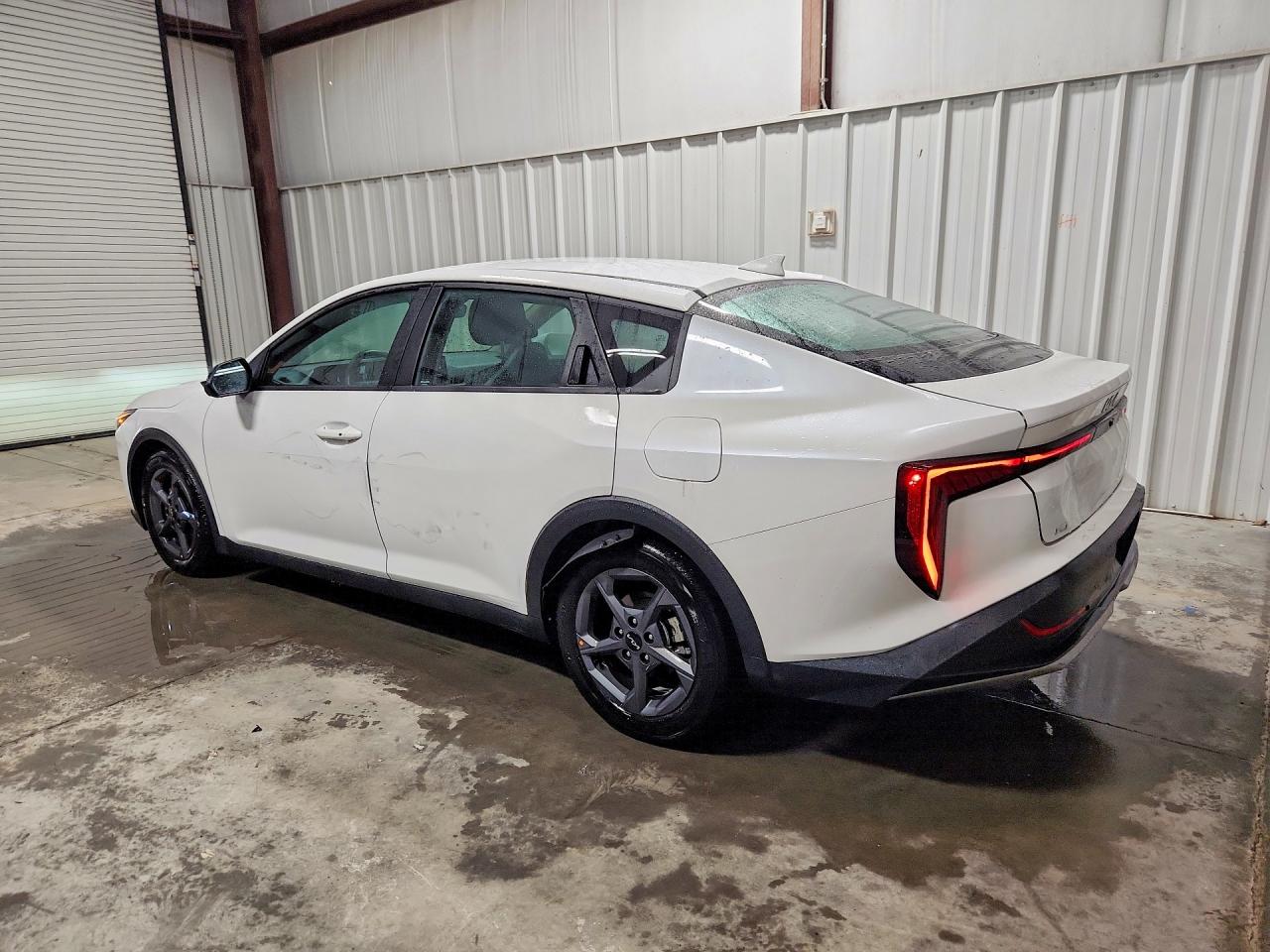 2026 KIA K4 LXS — снимка 2