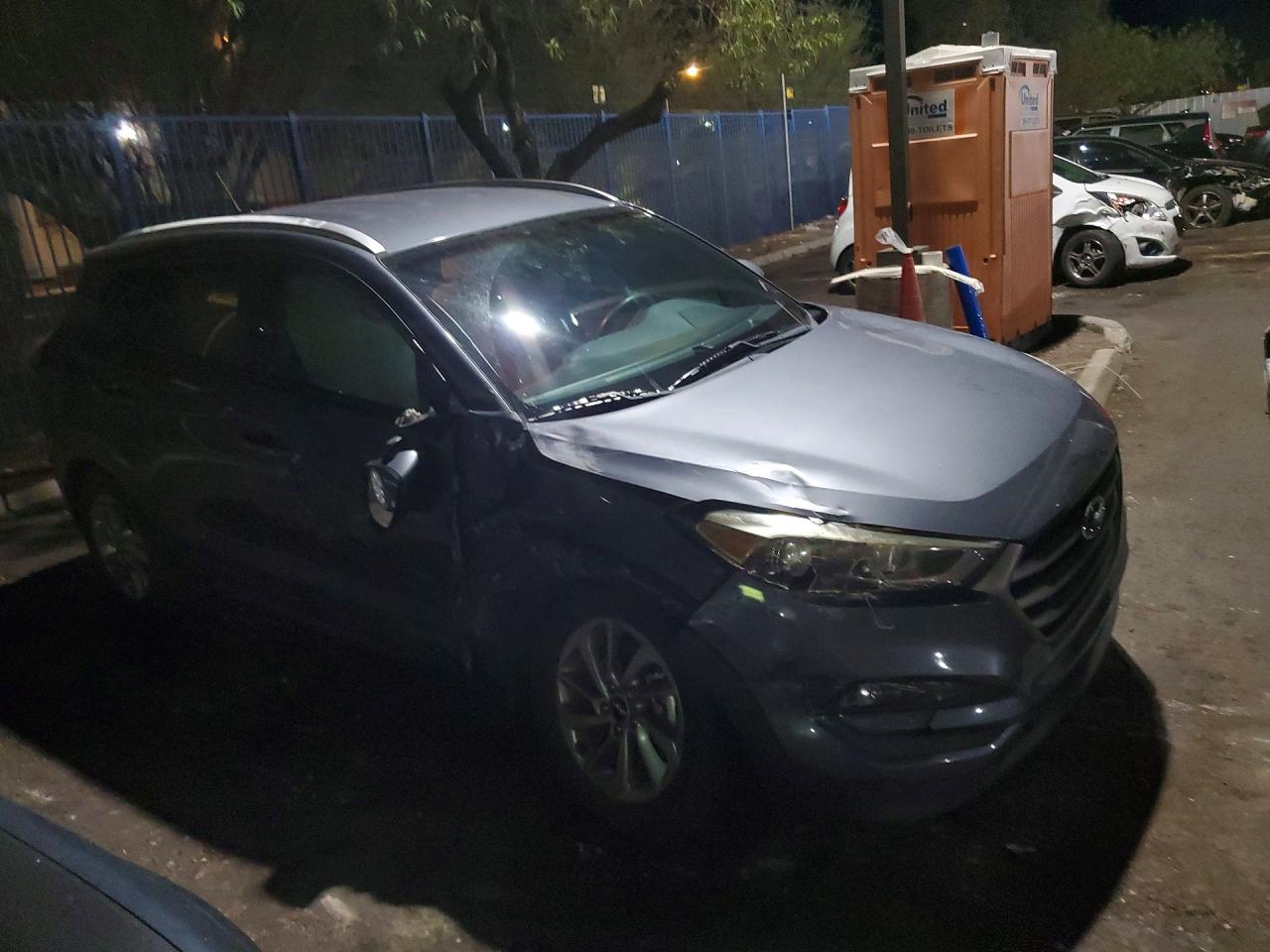 2016 HYUNDAI TUCSON SE — снимка 4