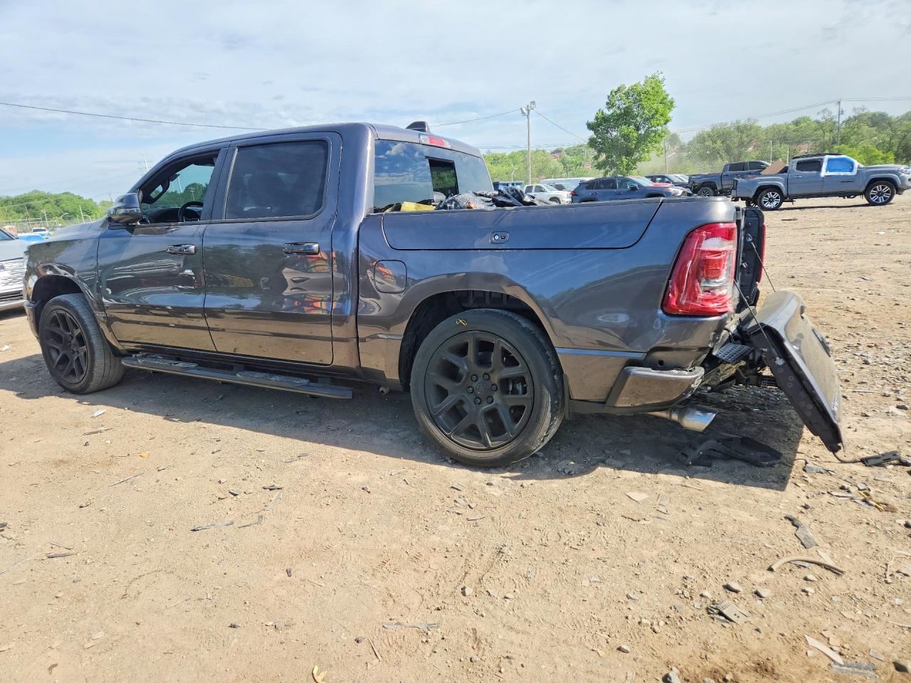 2023 RAM 1500 LARAMIE — снимка 2