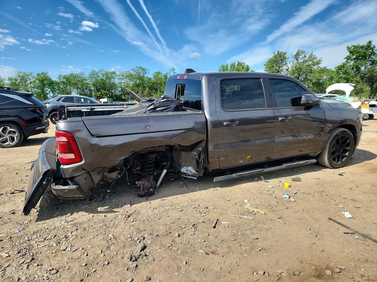 2023 RAM 1500 LARAMIE — снимка 3