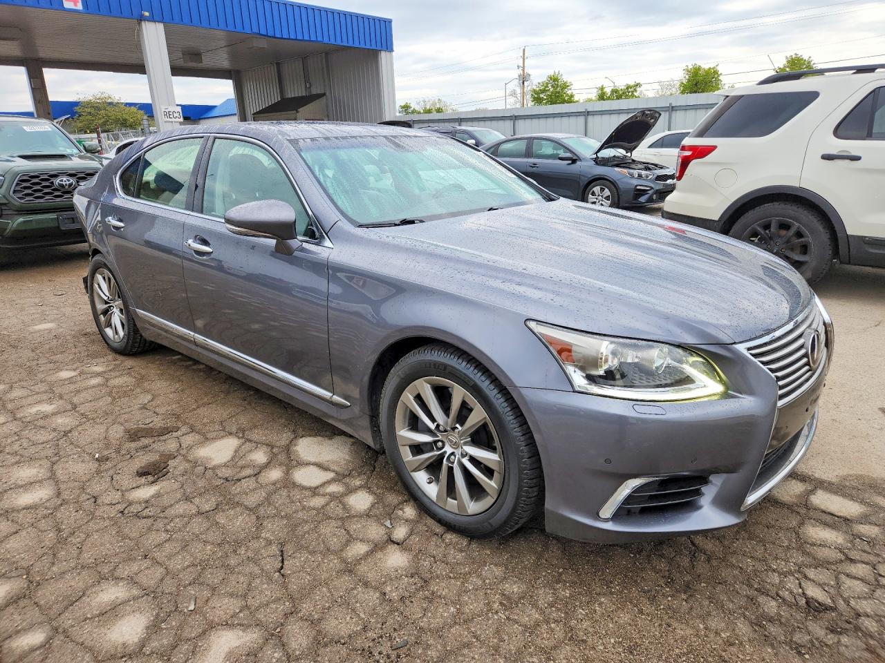 2015 LEXUS LS 460 — снимка 4