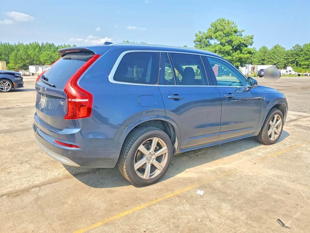 2022 VOLVO XC90 T5 MOMENTUM — снимка 3