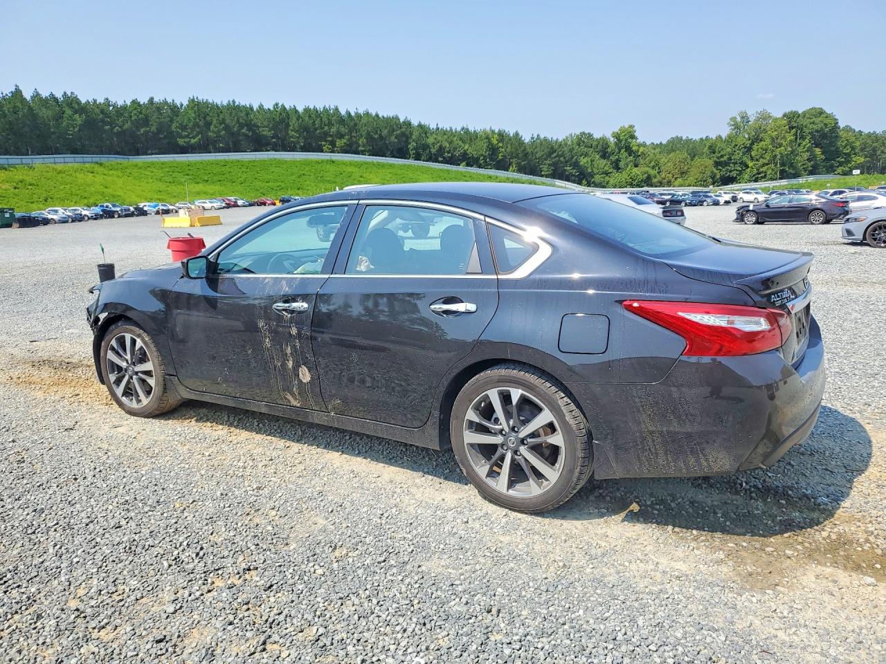2017 NISSAN ALTIMA 2.5 SR — снимка 2
