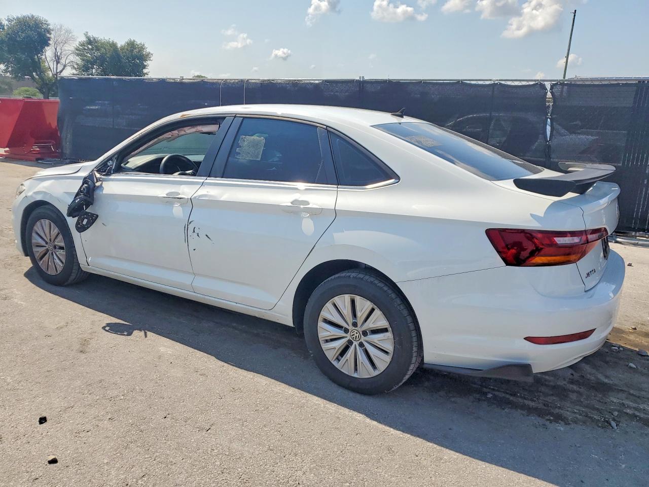 2019 VOLKSWAGEN JETTA S — снимка 2