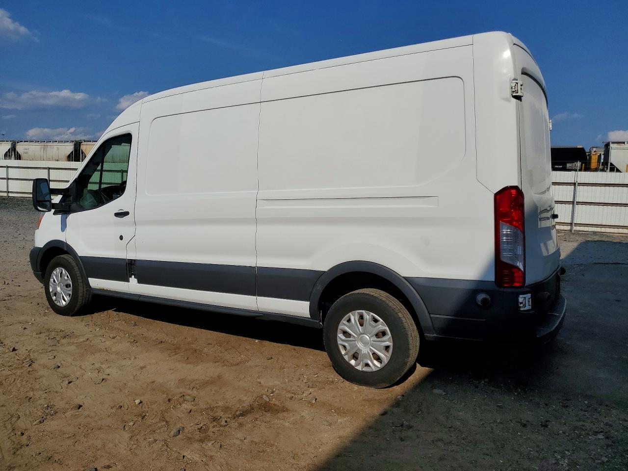 2016 FORD TRANSIT T-150 — снимка 2