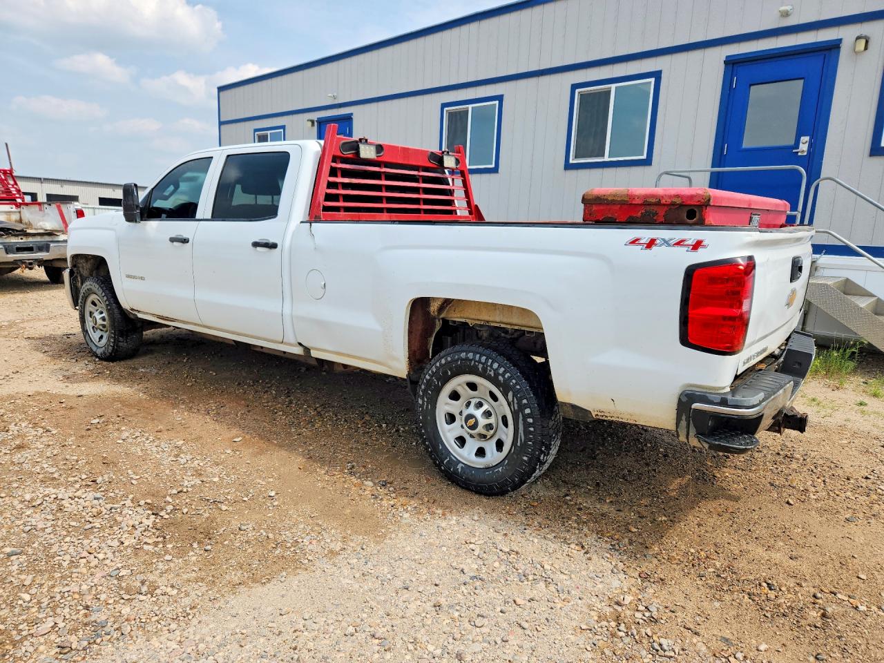 2017 CHEVROLET SILVERADO K3500 — снимка 2