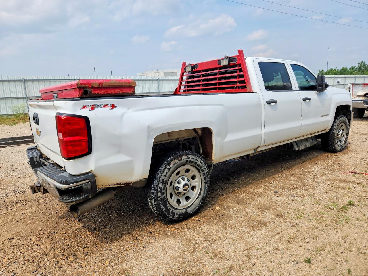 2017 CHEVROLET SILVERADO K3500 — снимка 3