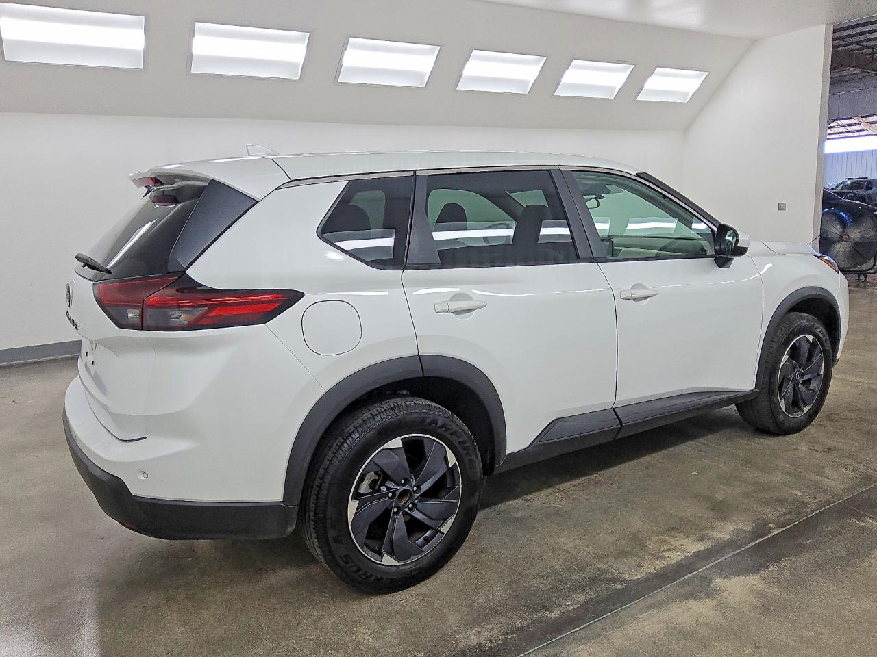2025 NISSAN ROGUE SV — снимка 3