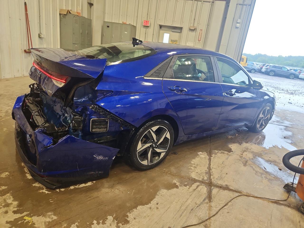 2021 HYUNDAI ELANTRA LIMITED — снимка 3