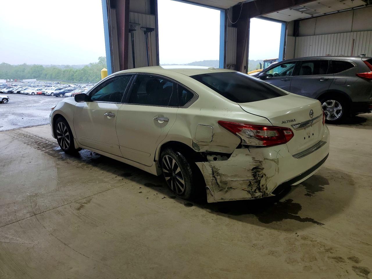 2017 NISSAN ALTIMA 2.5 SV — снимка 2